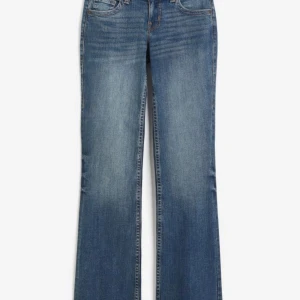 Weekday jeans  - Säljer mina jeans då dom är för små💓