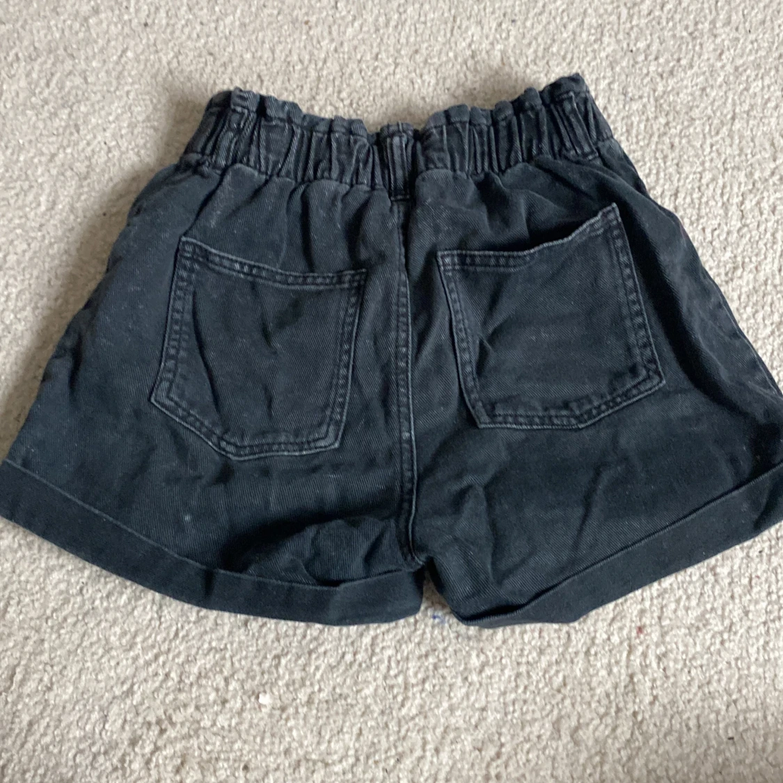 Svarta shorts - 90