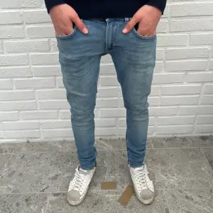Tiger Of Sweden slim jeans || Nyskick, knappt användna || Passar 168-176 cm || Skriv vid minsta fundering! Mvh, CH 