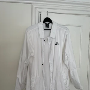 Nike Coach-jacket - Uppsydda ärmar Oversized