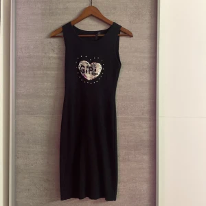 Tajt kläning - Haft ganska länge men inte använd så mycket 