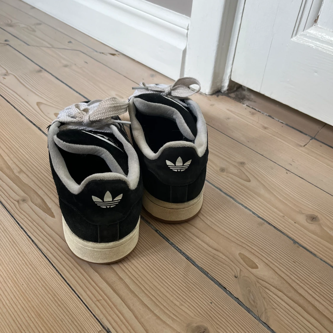 Adidas Campus 00s - 93