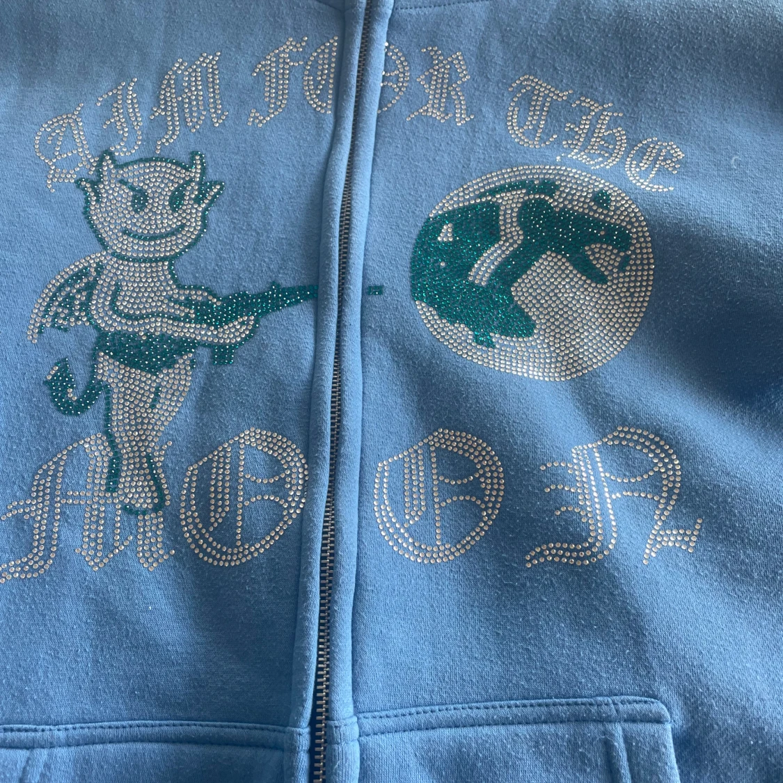 Aim for the moon - 90