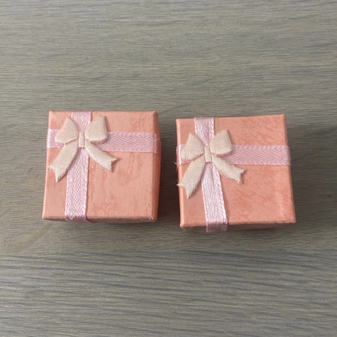 Två guld ringar   - 91