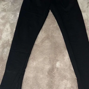 Syna world tracksuit  - Helt ny syna world tracksuit 