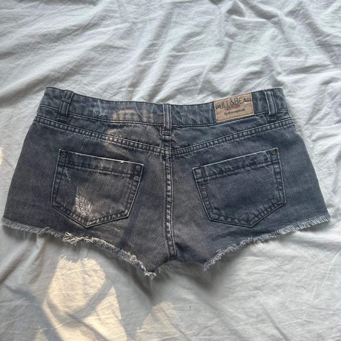 Low waist jeans shorts - 90