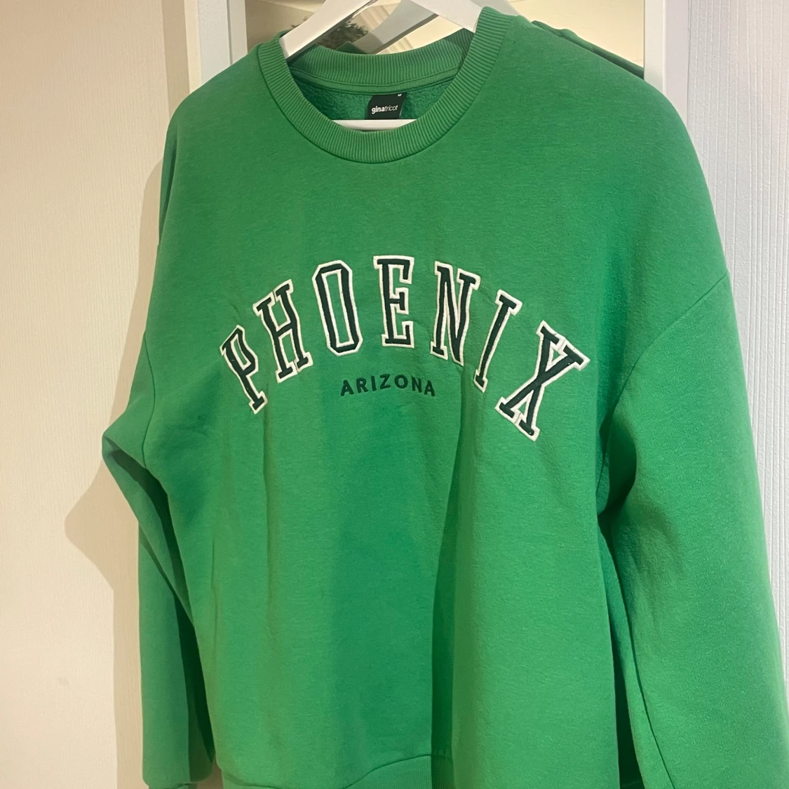 Grön collegetröja - 91