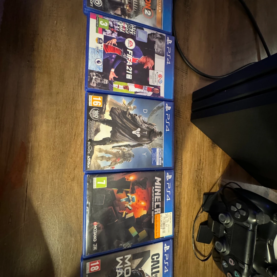 Playstation 4 pro - 92