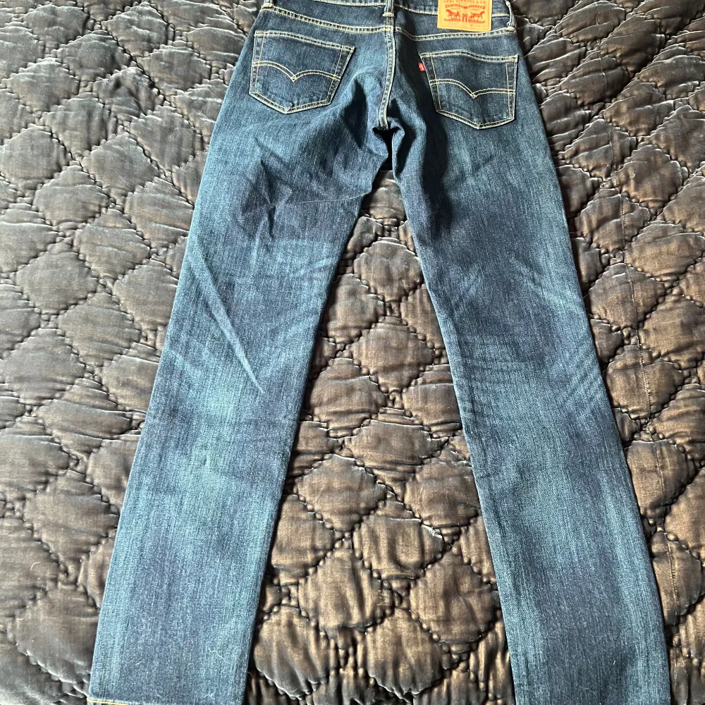 Snygga jeans från Levis med modell 511! . Jeans & Byxor.