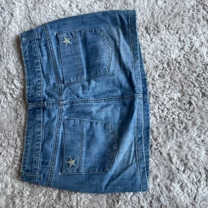 Lågmidjad jeanskjol  - Så fin lågmidjad jeanskjol 