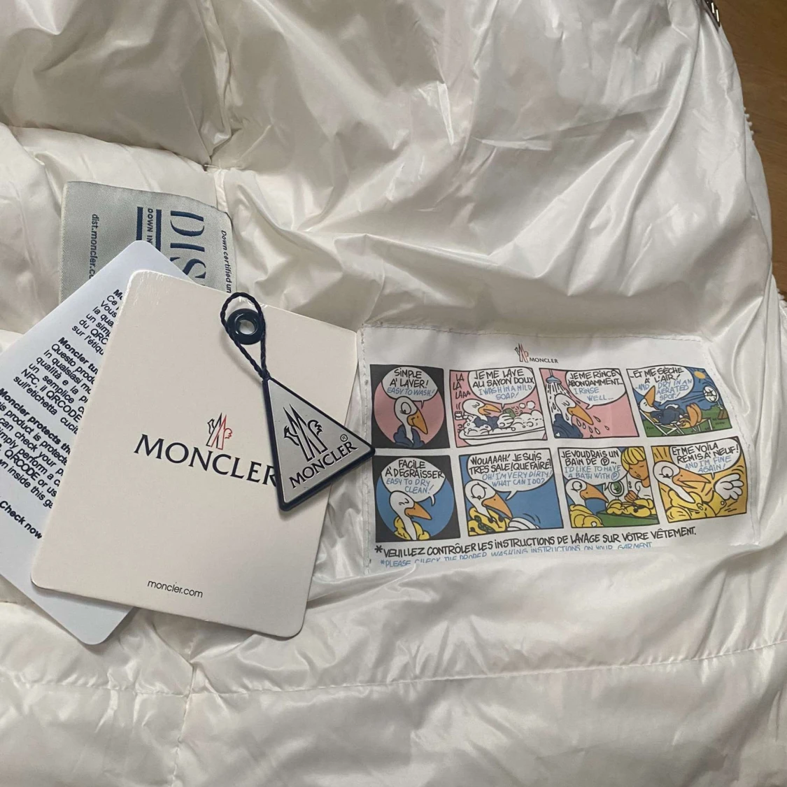 Moncler Puffer  - 90