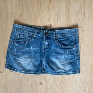 Jeanskjol - SUPERSNYGG 