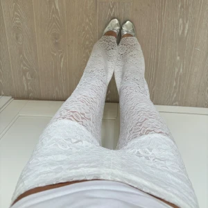 Spetsbyxor  - Superfina lågmidjade och stretchiga spetsbyxor😍 jag är 175 