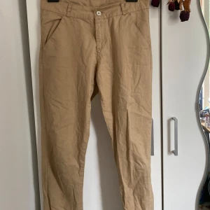 Byxor - Snygga byxor från h&m.