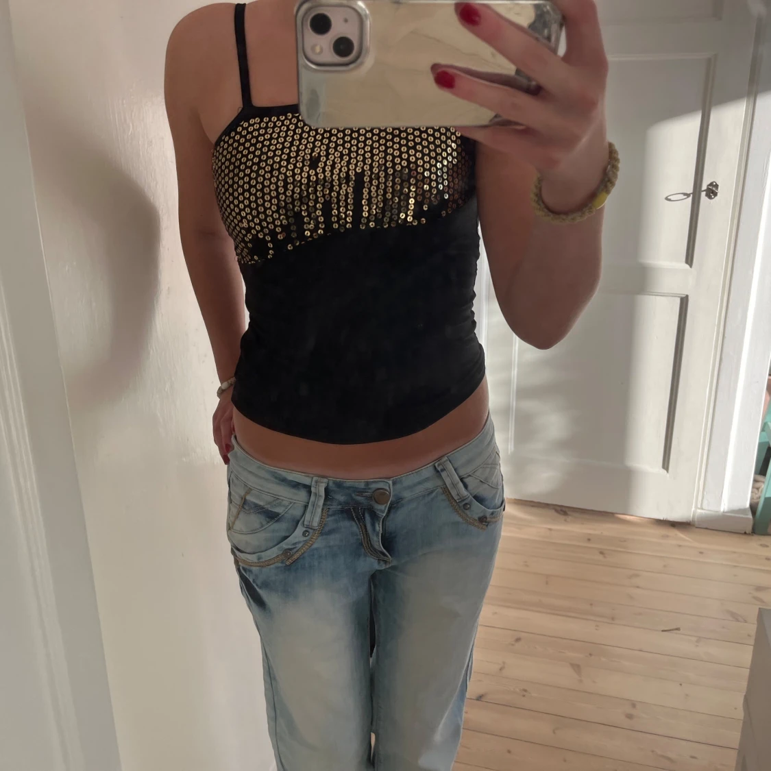 Festtopp med paljetter - 90