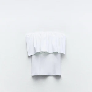 Söt topp - Jätte fin topp som inte kommit till andvänding ❣️prislappen är kvar  Slutsåld på hemsidan!