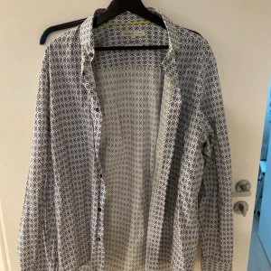 Ej använd  - Mycket bra skick strl XL