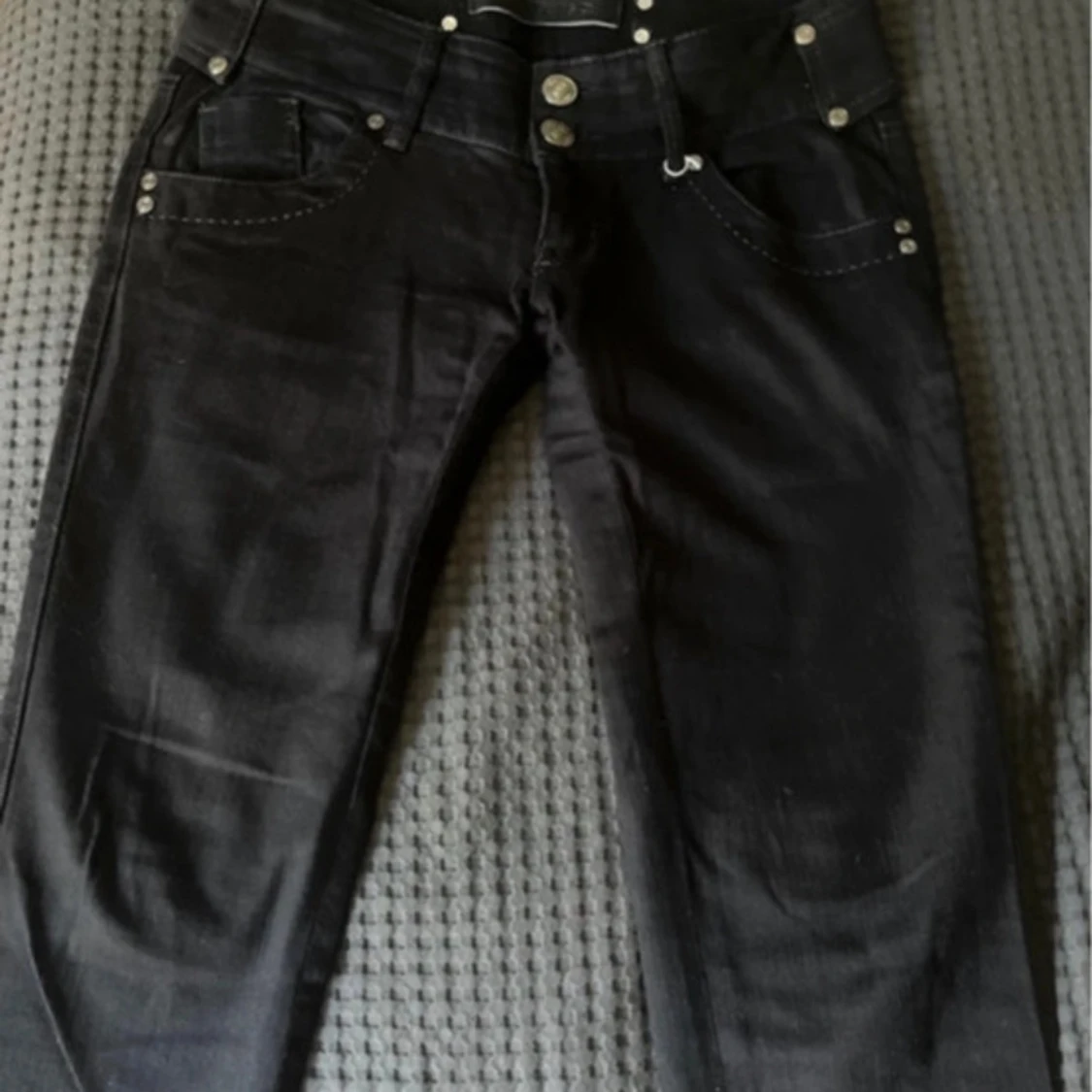 Lågmidjade jeans från Gina