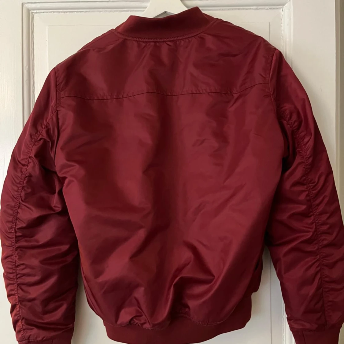 Helt ny crocker bomberjacka - 93