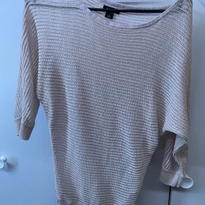 stickad tröja - stl Xs, 119kr