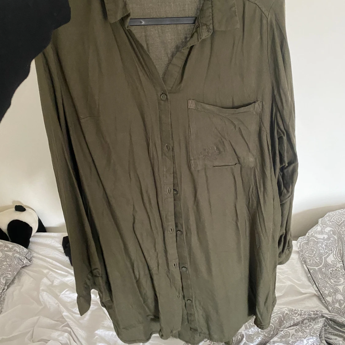 Olivgrön skjorta/tunika