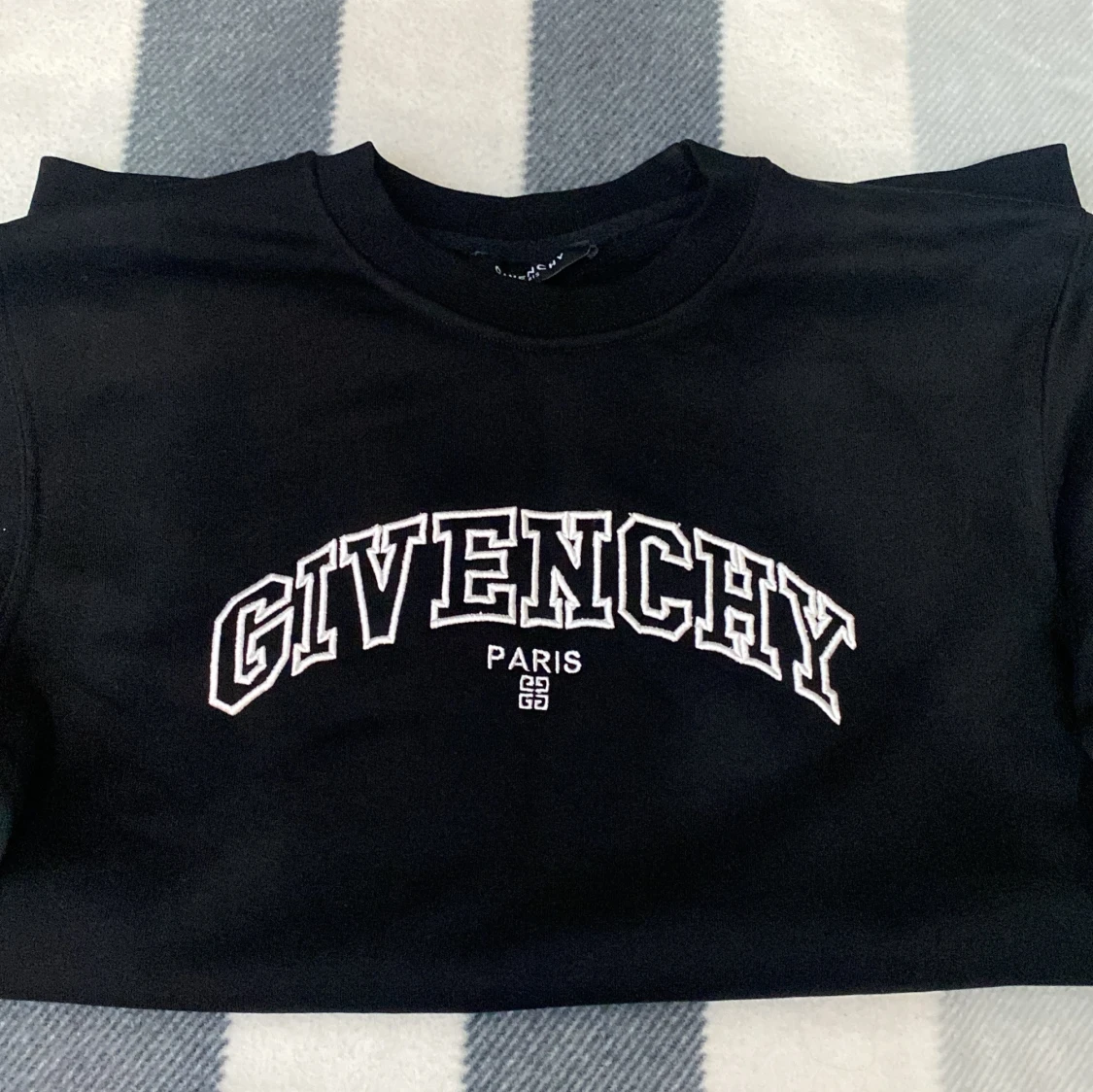 Givenchy paris 