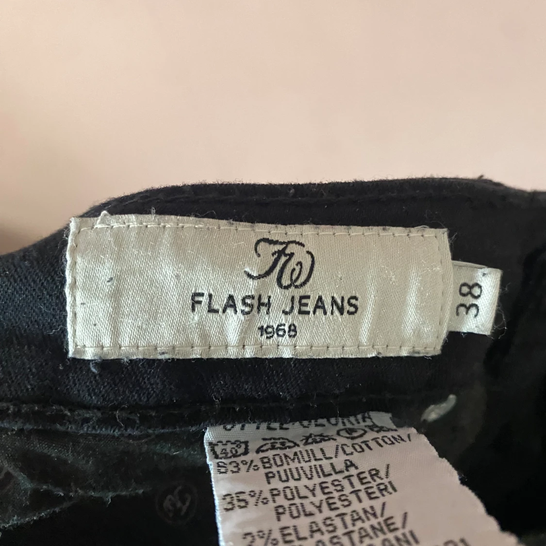 Svarta pösiga jeans - 90