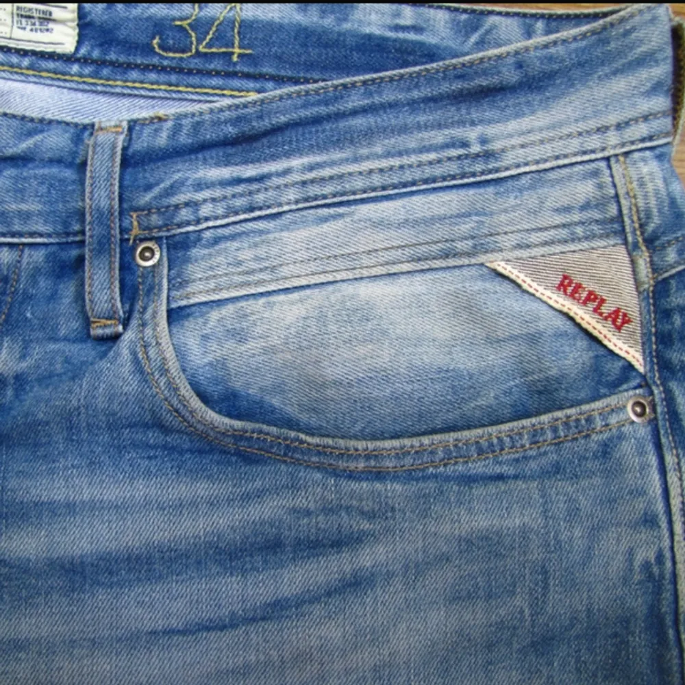 Replay jeans i mycket bra skick de är i slim priset kan diskuteras vid snabb affär skriv om du är intresserad🍾🍾. Jeans & Byxor.