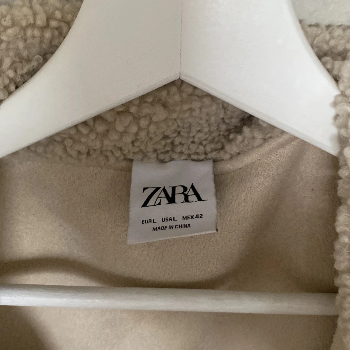 Pile väst zara  - 90