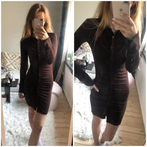 Skjortklänning - Från Gina Tricot, i nyskick  XS men stretchig 