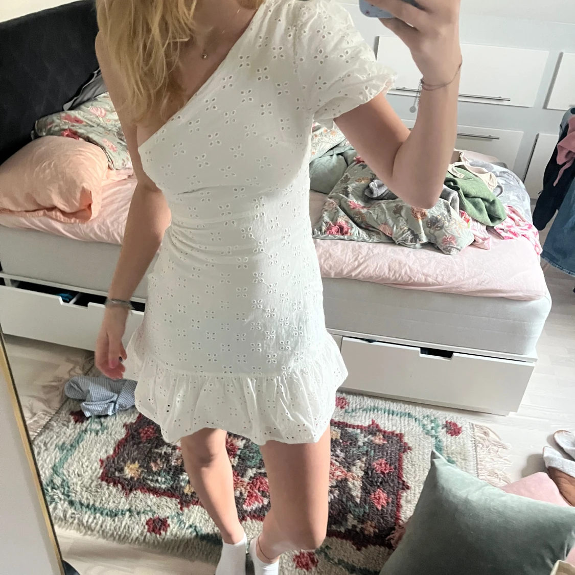 Oneshoulder klänning  - 49