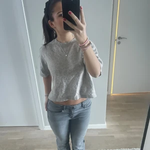 Stickad tshirt - Storlek S men råkat krympa lite i tvätten, men passar ändå!