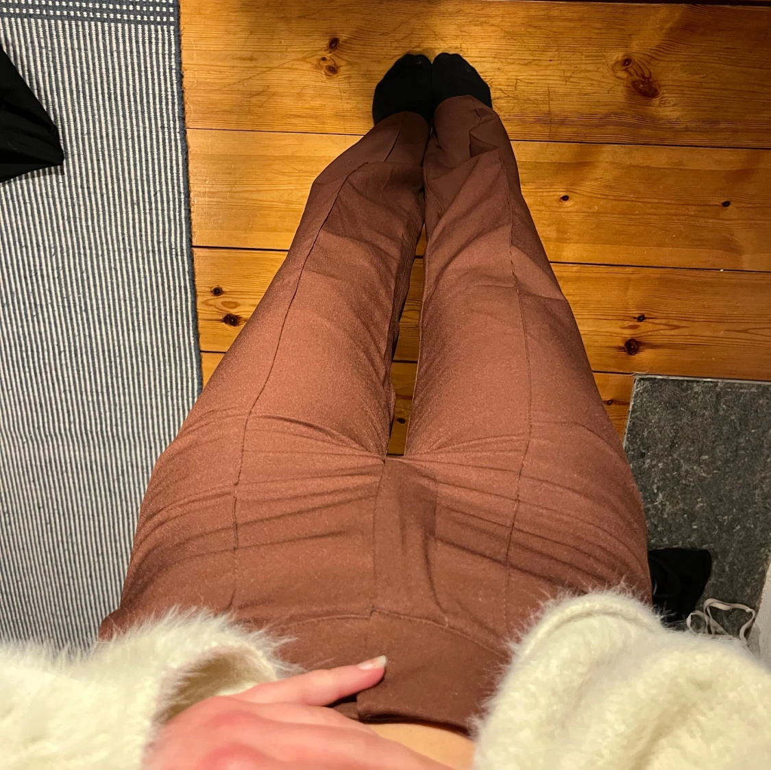 Bruna kostymbyxorđ€