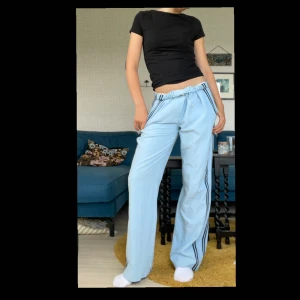 Byxor - Säljer dessa byxor då de inte kommer till användning