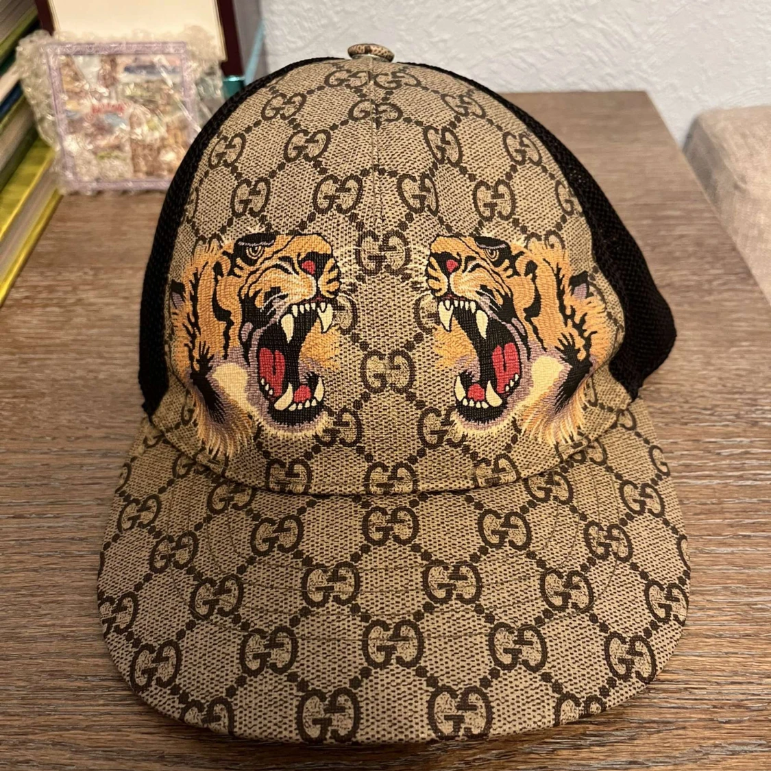 Äkta gucci tiger beige keps storlek S - 90