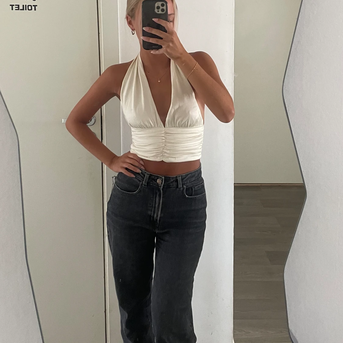 Halterneck med öppen rygg  - 92