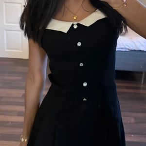 Unik linne  - Söt topp från humana 