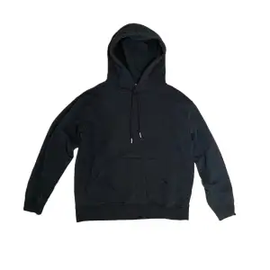 mörkgrå hoodie köpt på h&m. endast använd en gång, därav i nyskick! <3