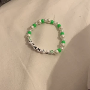 Armband sommar - Jag har gjort det själv 💚sommar ✨