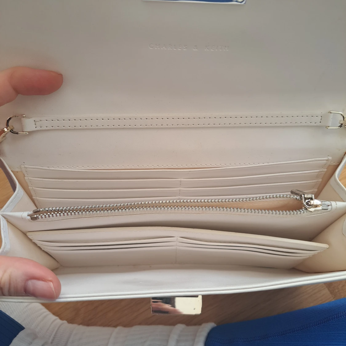 Charles & Keith väska  - 91