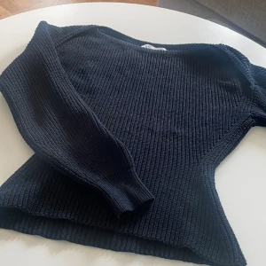 Stickad tröja  - Stickad tröja från zara!