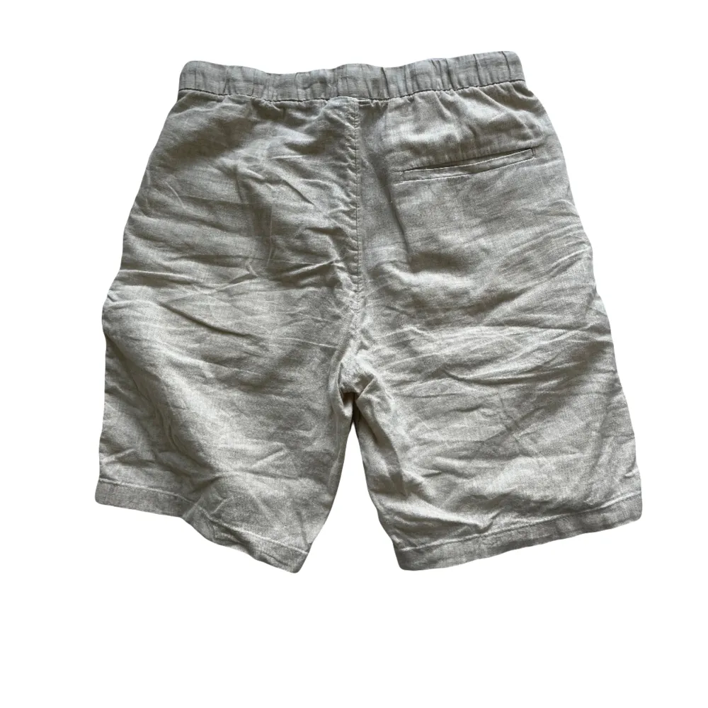 Säljer dessa snygga shorts fel endast 149 i storlek xs. Shorts.