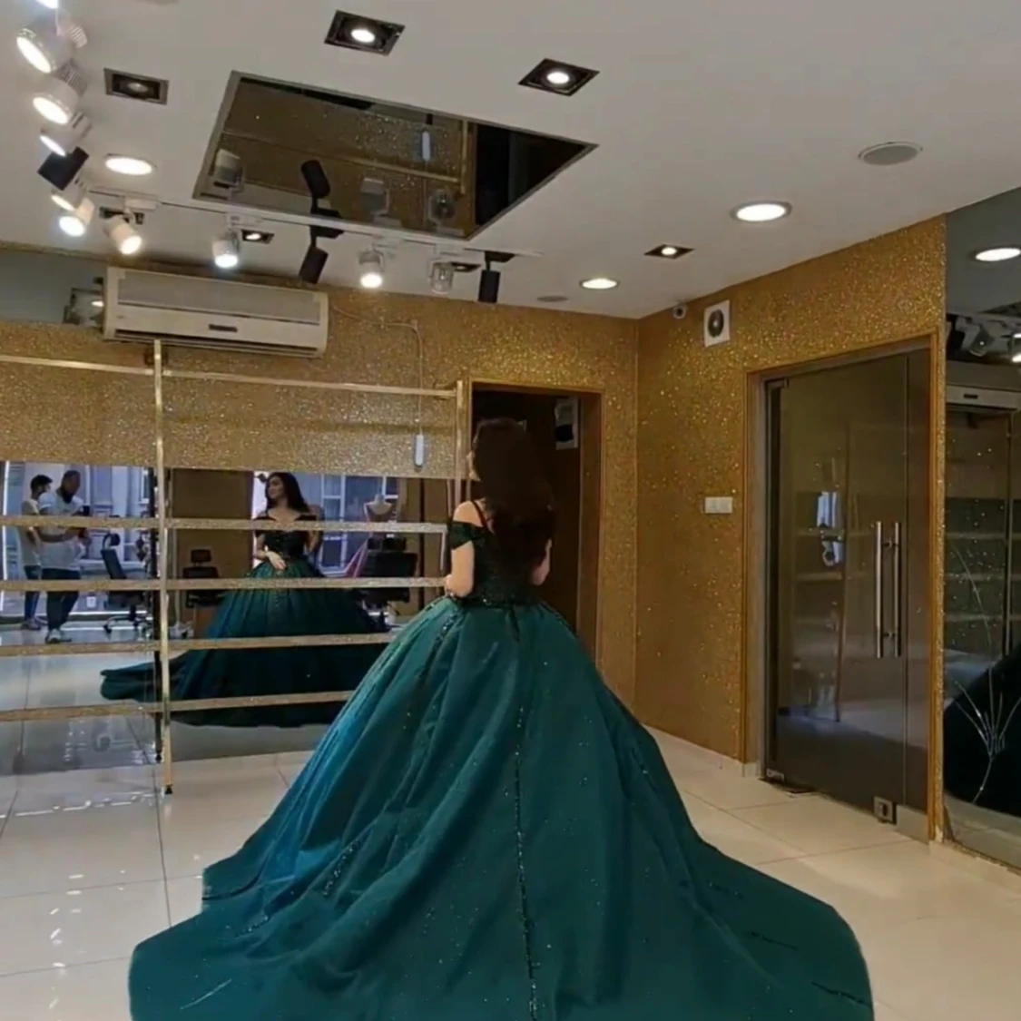 Förlovningsklänning - 91