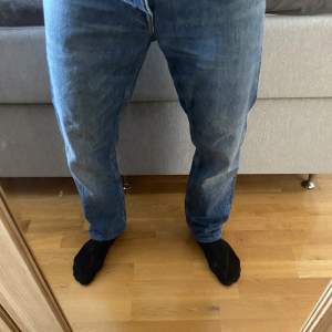 Säljer helt nya tiger of sweden jeans då dom är för stora, skicket är 10/10 och nu pris är 1199kr