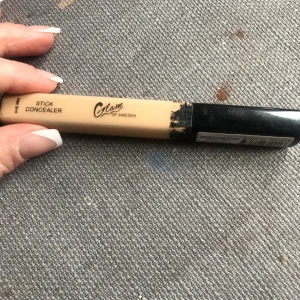 Concealer  - Detta är en concealer 