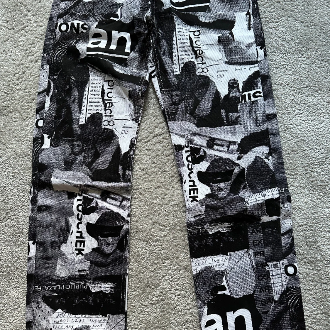 Svarvita jeans  - 90