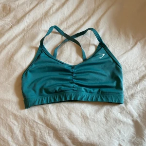 Gymshark Bh - Säljer då den inte kommit till användning. Inläggen är borttagna🫶