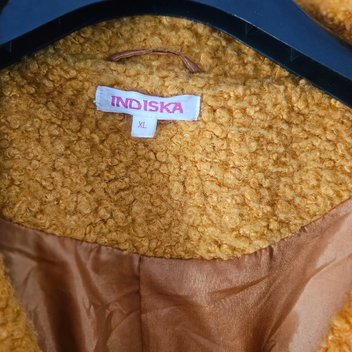 Senapsgul Teddy Kappa - 91