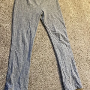 Lager 157 byxa - Fina lager 157 byxor/ leggings gråa.❤️