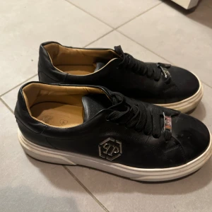 Philipp plein skor strl 39 - Storlek 39 dam gott skick